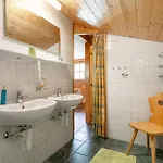 Zaustoi Altes Haus *