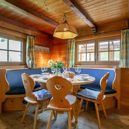 Apartman Zaustoi Altes Haus Wildschönau