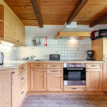 Zaustoi Altes Haus Apartman Wildschönau