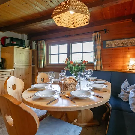 Zaustoi Altes Haus Appartement Wildschoenau