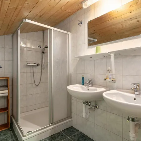 Appartement Zaustoi Altes Haus *
