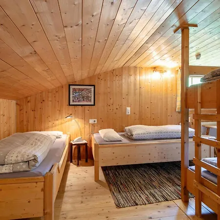 Apartment Zaustoi Altes Haus *